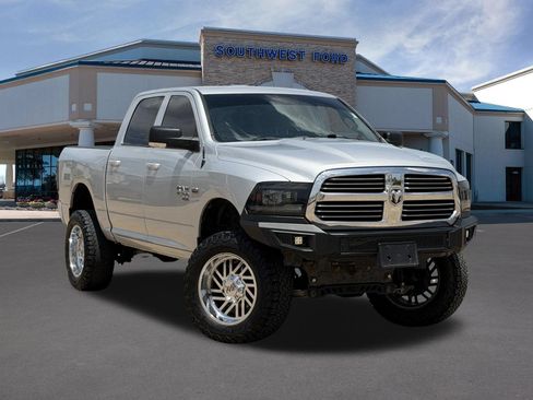 Used 2019 RAM 1500 Lone Star AWD/4WD image 1