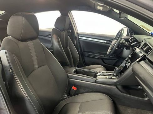 Used 2019 Honda Civic Sport image 10