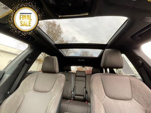 Certified 2025 Lexus RX 350 AWD image 19