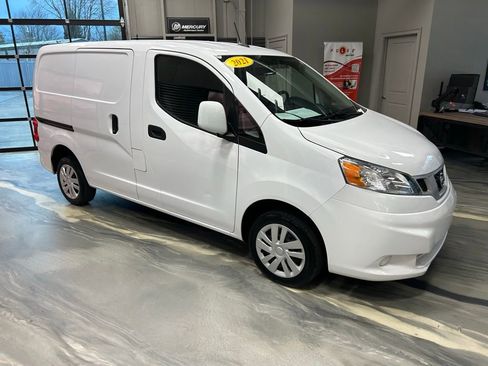 Used 2021 Nissan NV200 SV w/ Back Door Glass Package FWD image 19