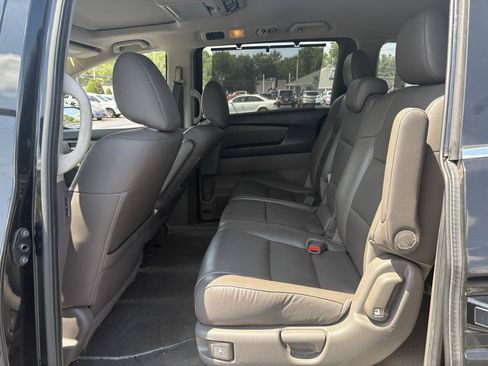 Used 2015 Honda Odyssey Touring image 10