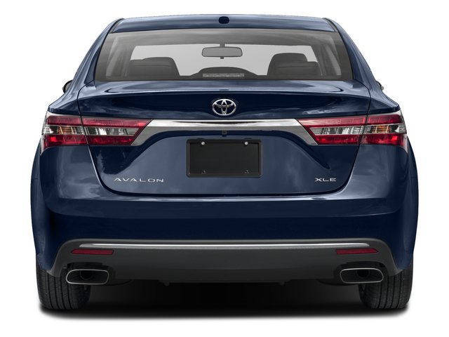 Used 2016 Toyota Avalon Limited w/ Toyota Safety Sense Package FWD image 5