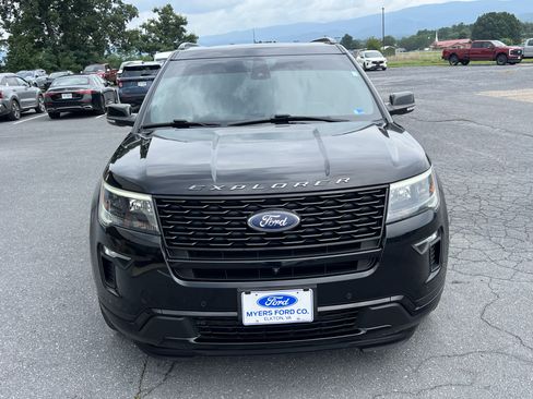 Used 2019 Ford Explorer Sport w/ Equipment Group 401A AWD/4WD image 4