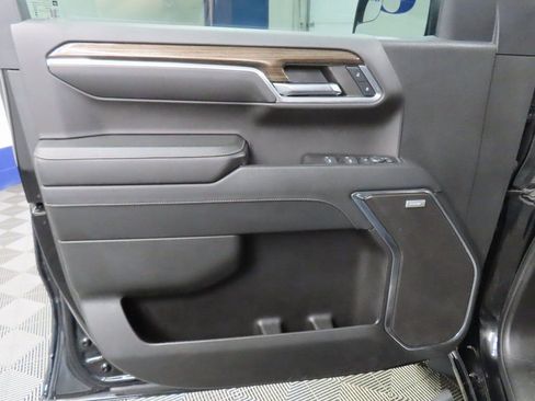 Used 2023 Chevrolet Silverado 1500 RST w/ Convenience Package II AWD/4WD image 65