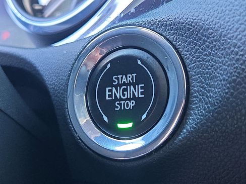 Used 2022 Buick Encore GX Preferred w/ Sport Touring Package image 26