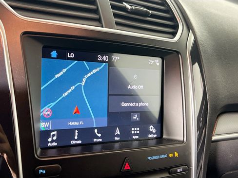 Used 2019 Ford Explorer Sport image 28