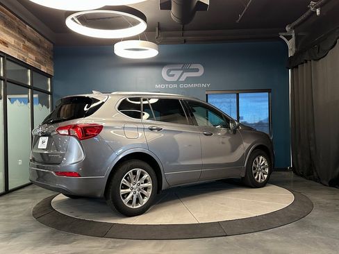 Used 2019 Buick Envision Essence image 3