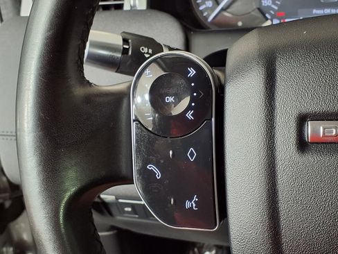 Used 2020 Land Rover Discovery Sport AWD/4WD image 26
