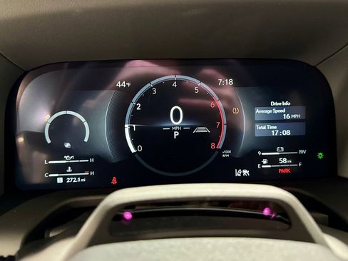 Used 2025 Lexus GX 550 image 16