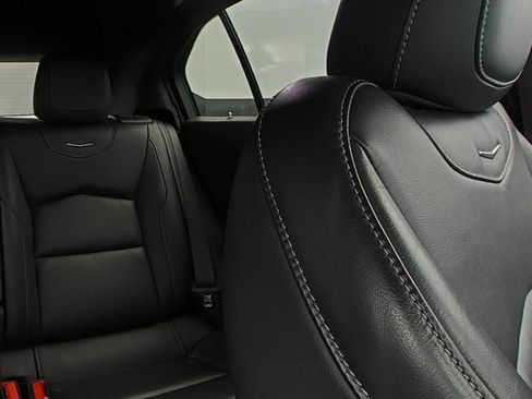Used 2024 Cadillac XT4 Premium Luxury FWD image 11