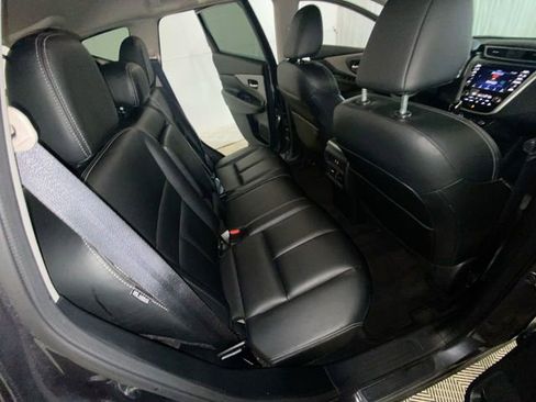Used 2023 Nissan Murano SV FWD image 32