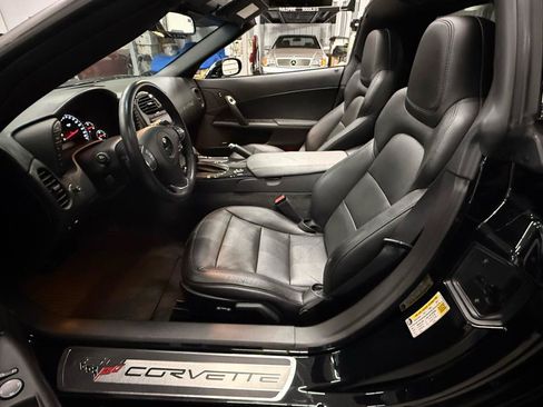Used 2013 Chevrolet Corvette Grand Sport w/ 2LT Preferred Equipment Group RWD image 53