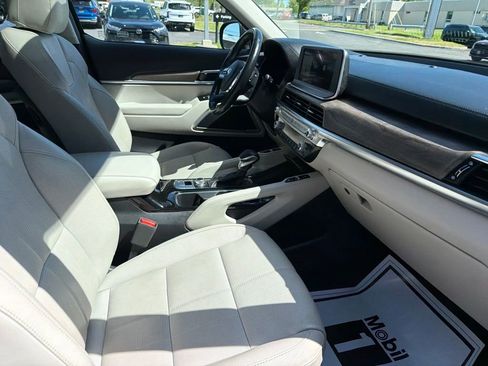 Used 2020 Kia Telluride EX AWD/4WD image 11