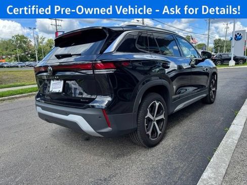 Certified 2026 Volkswagen Tiguan SE w/ Panoramic Sunroof Package AWD/4WD image 8