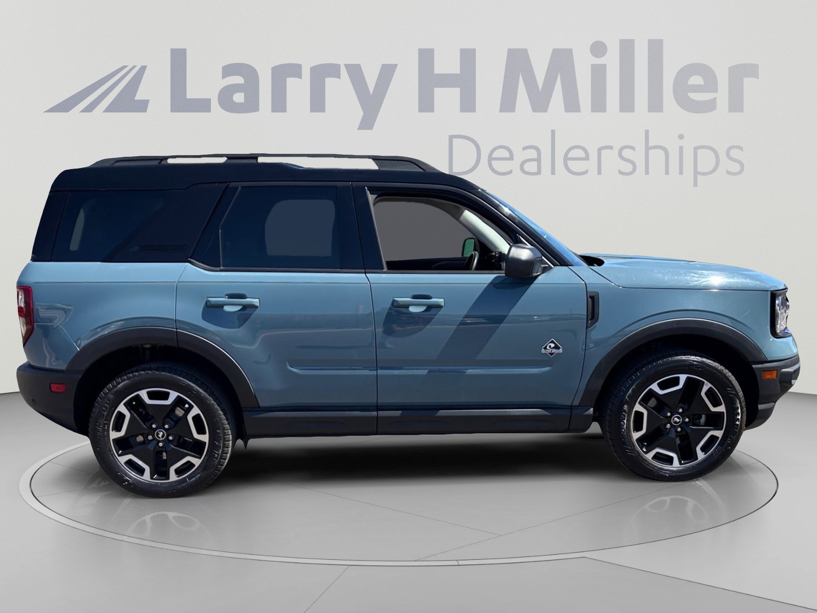 Used 2021 Ford Bronco Sport Outer Banks AWD/4WD image 6