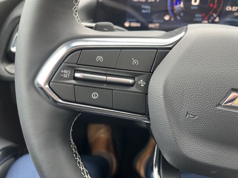 Used 2026 Chevrolet Traverse LT w/ Sun and Wheel Package image 21