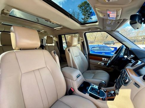 Used 2011 Land Rover LR4 HSE image 22