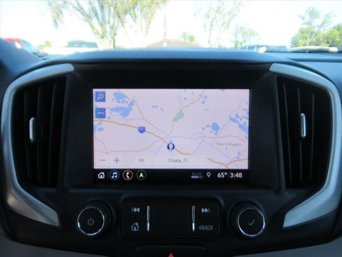 Used 2020 GMC Terrain SLT w/ Preferred Package image 23