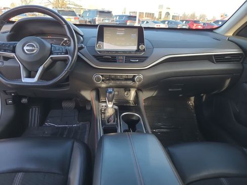 Used 2023 Nissan Altima 2.5 SR image 18
