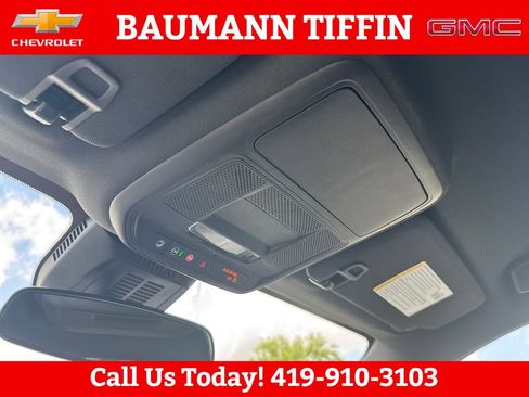 Used 2025 GMC Terrain Elevation AWD/4WD image 14