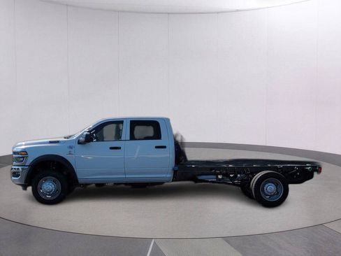 New 2026 RAM 4500 Tradesman w/ Safety Group AWD/4WD image 2