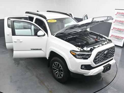 Used 2023 Toyota Tacoma TRD Sport image 41