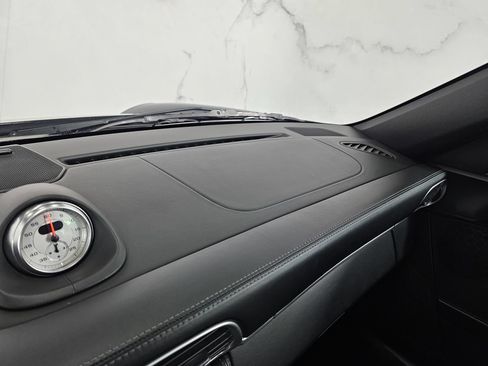 Used 2012 Porsche 911 Turbo AWD/4WD image 38