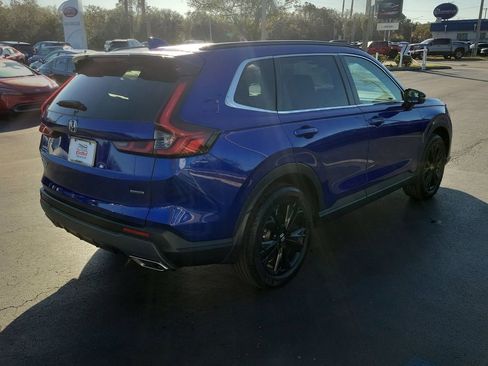 Used 2023 Honda CR-V Sport Touring image 3