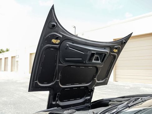Used 1995 Ferrari F355 Berlinetta RWD image 65