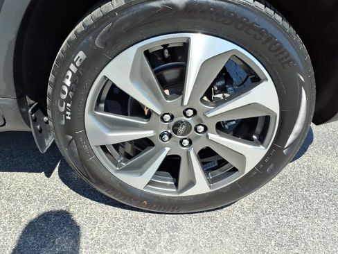 Used 2023 Ford Escape Platinum w/ Premium Technology Package AWD/4WD image 12