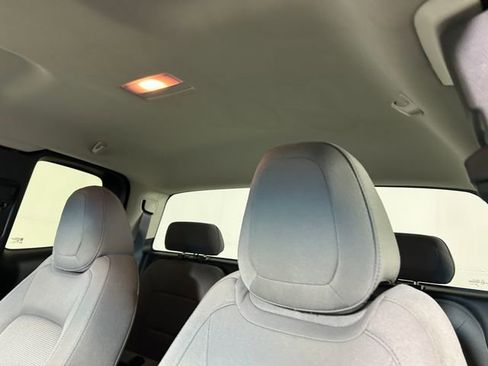 Used 2022 GMC Canyon Elevation Standard image 13