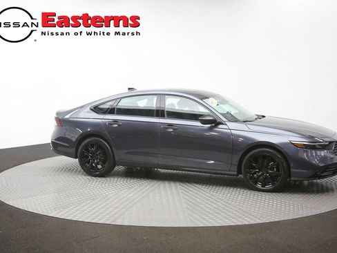Used 2025 Honda Accord SE image 46