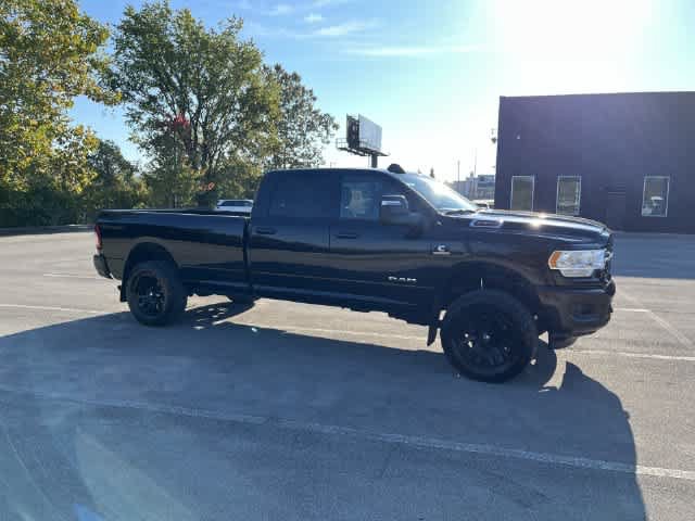 Used 2024 RAM 3500 Big Horn w/ Sport Appearance Package AWD/4WD image 9