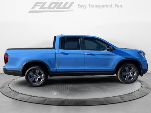 Used 2024 Honda Ridgeline TrailSport image 8