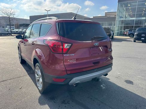 Certified 2019 Ford Escape Titanium image 5