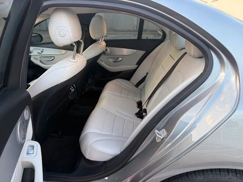 Used 2015 Mercedes-Benz C 300 4MATIC Sedan image 16