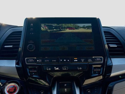Used 2023 Honda Odyssey Touring image 14