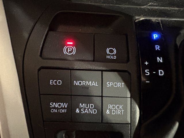 Used 2024 Toyota RAV4 XLE w/ Convenience Package AWD/4WD image 18