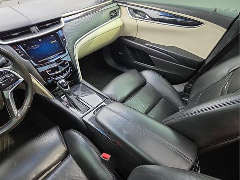 Used 2013 Cadillac XTS Platinum AWD/4WD image 12