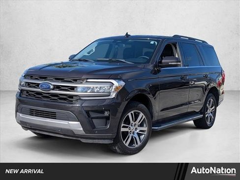 Used 2023 Ford Expedition XLT RWD image 1