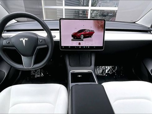 Used 2023 Tesla Model 3 Standard Range RWD image 13