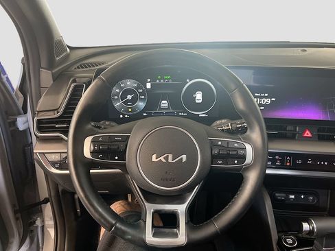 Used 2023 Kia Sportage SX FWD image 11