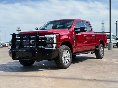 Used 2023 Ford F350 Lariat w/ Tow Technology Package AWD/4WD image 4