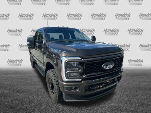 Used 2024 Ford F350 XLT w/ XLT Premium Package image 2