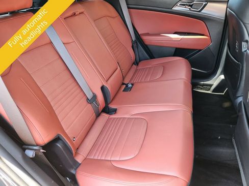 Certified 2024 Kia Sportage SX Prestige AWD/4WD image 20