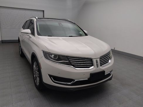 Used 2016 Lincoln MKX Reserve w/ Technology Package FWD image 14
