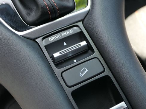 Used 2024 Honda HR-V Sport image 21