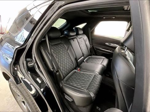 Used 2023 Genesis GV70 3.5T Sport w/ Sport Prestige Package AWD/4WD image 19