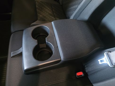 Used 2021 Toyota Tundra SR5 AWD/4WD image 27