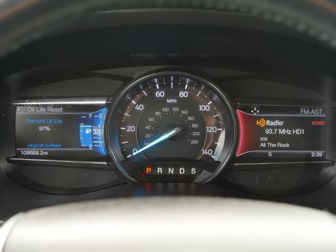 Used 2017 Ford Explorer Limited AWD/4WD image 21